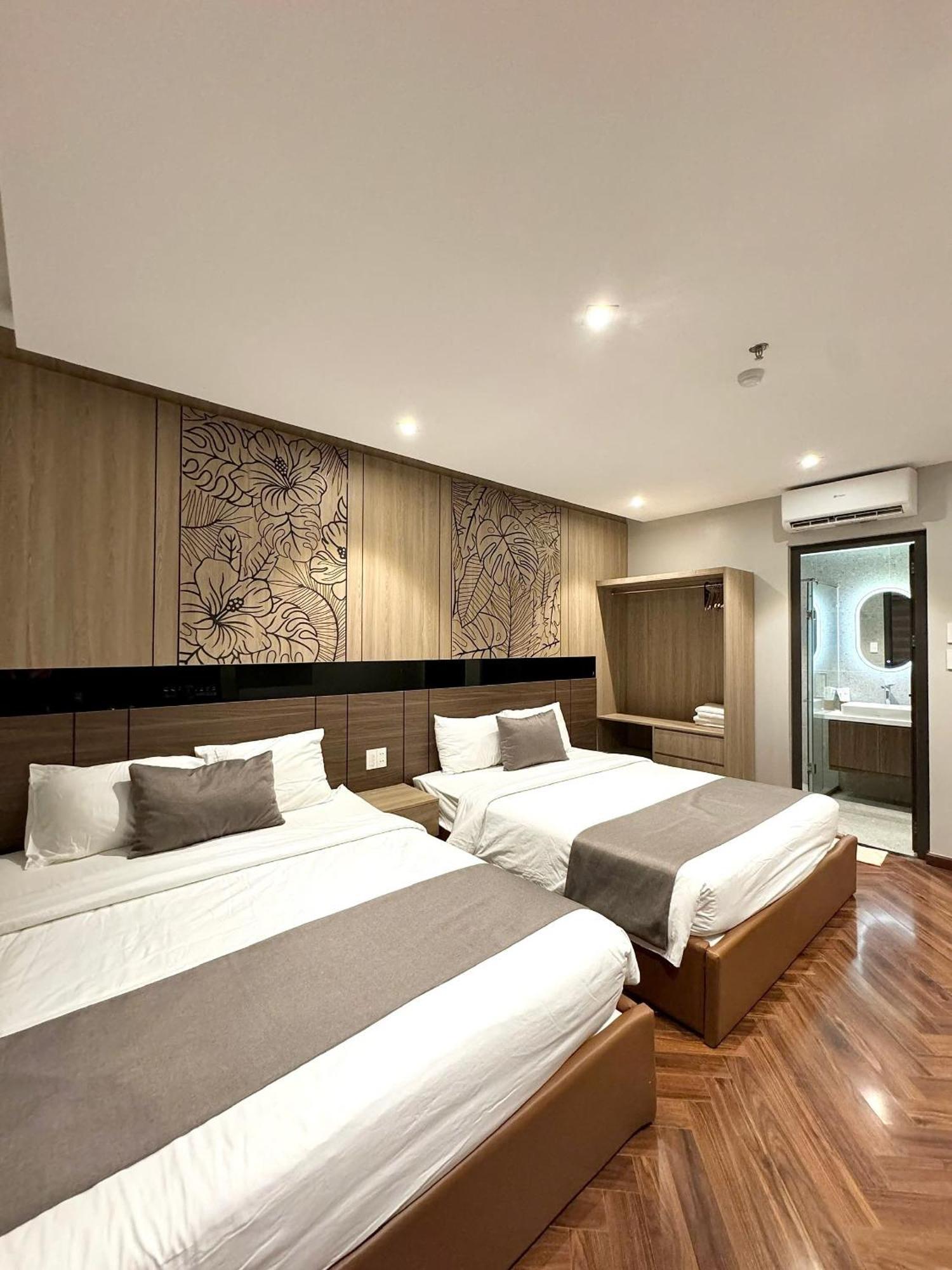 Hotel Long 2 *