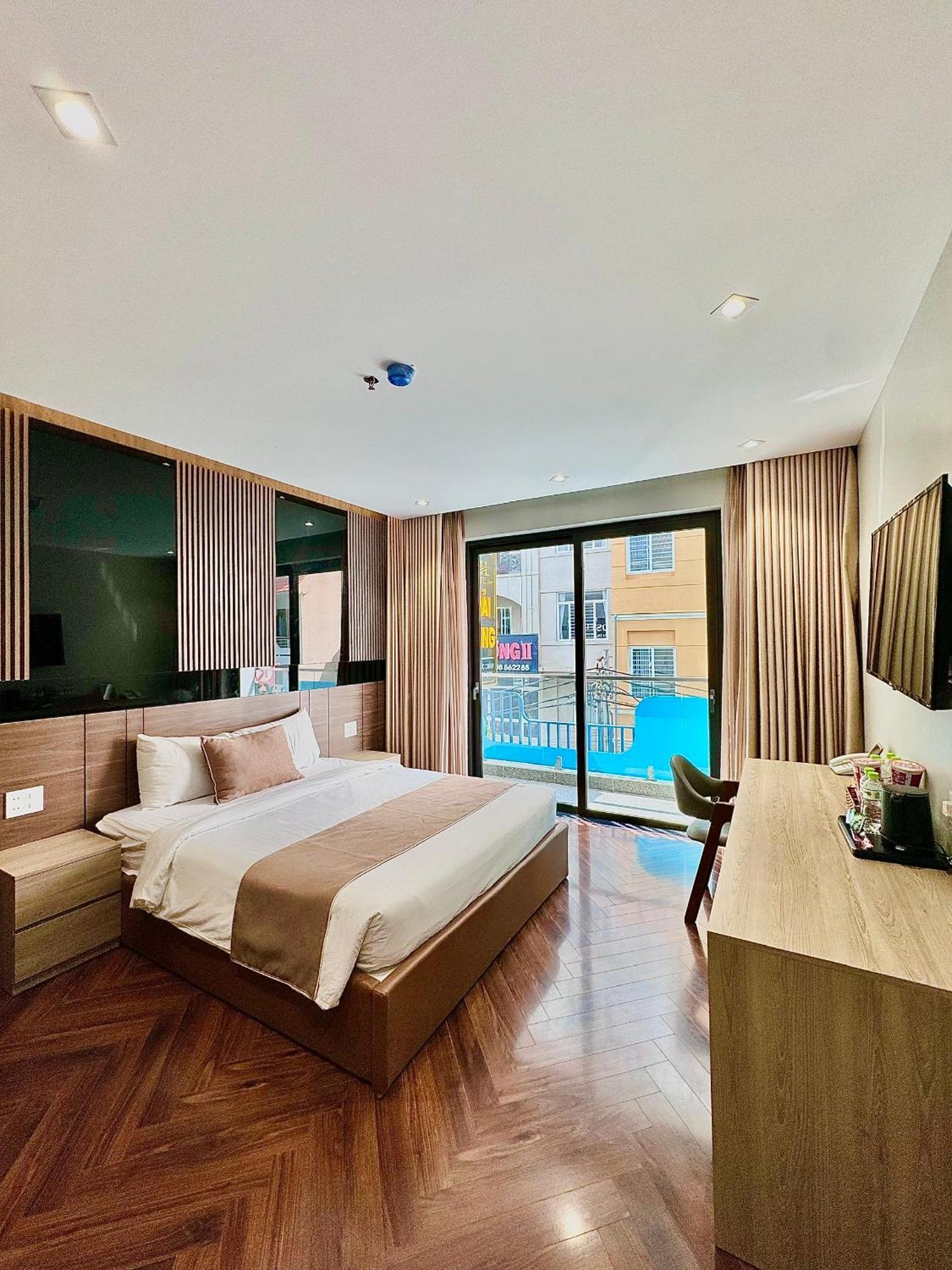 Long 2 Khách sạn Vũng Tàu